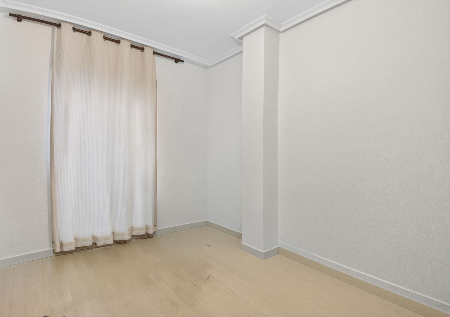 2 sovrum Lägenhet till salu i Torrevieja med pool garage - 123 000 € (Ref: 9673730)