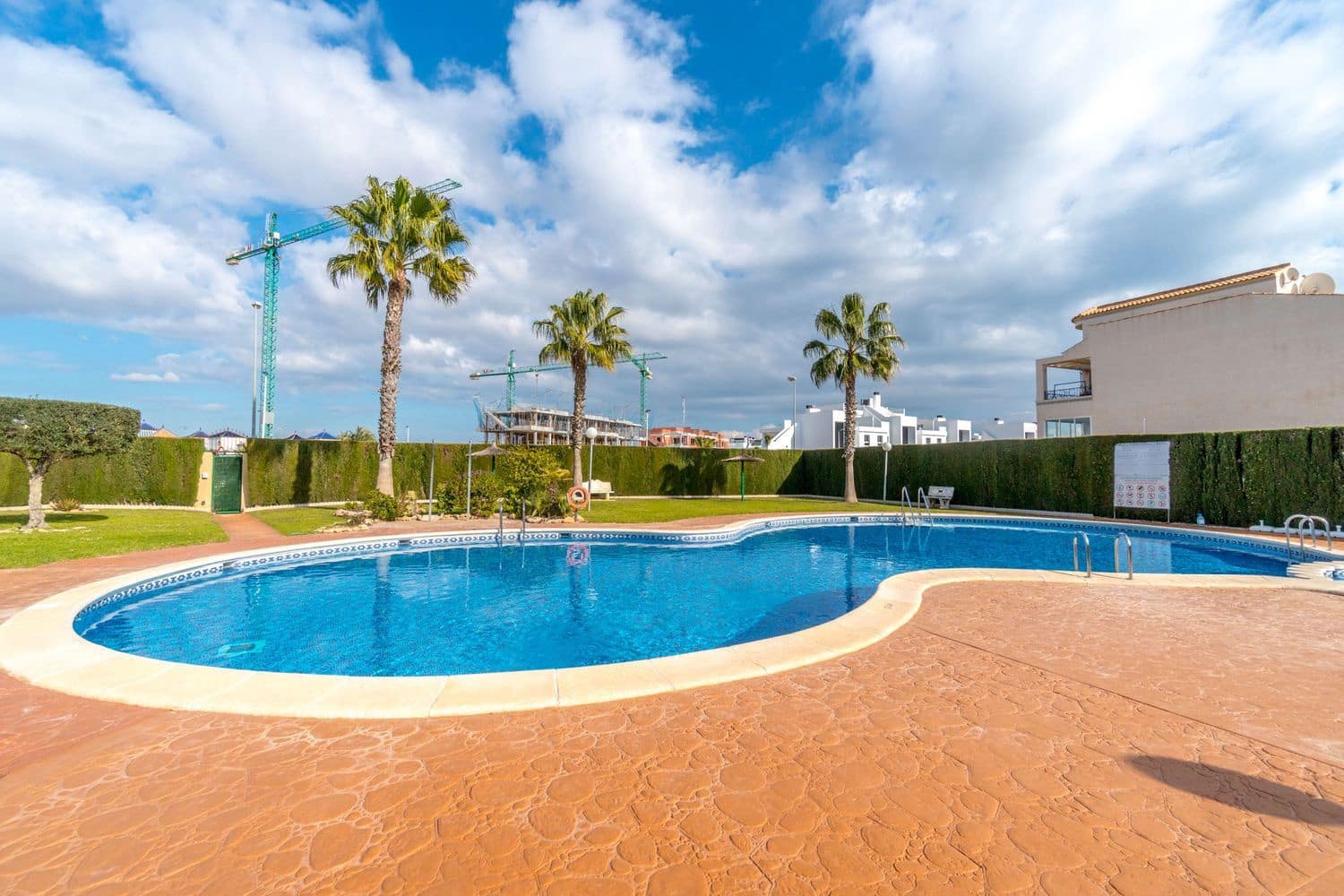 2 bedroom Apartment for sale in Orihuela Costa with pool garage - € 149,900 (Ref: 9679488)