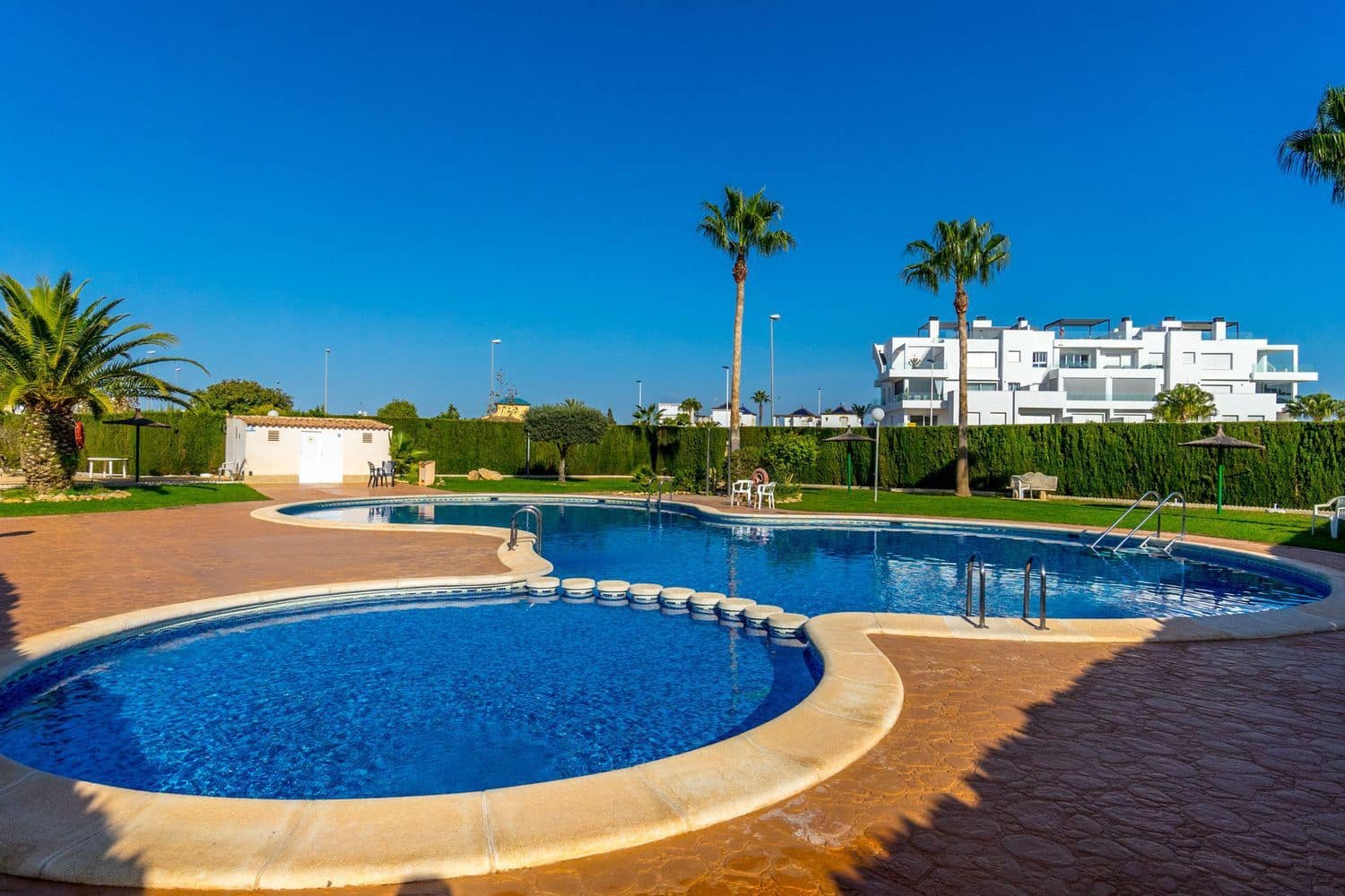 2 bedroom Apartment for sale in Orihuela Costa with pool garage - € 149,900 (Ref: 9679488)