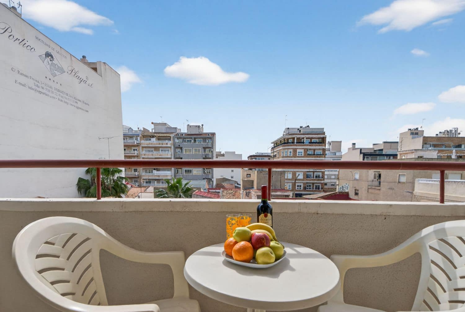 1 sovrum Lägenhet till salu i Torrevieja med garage - 124 000 € (Ref: 9700369)