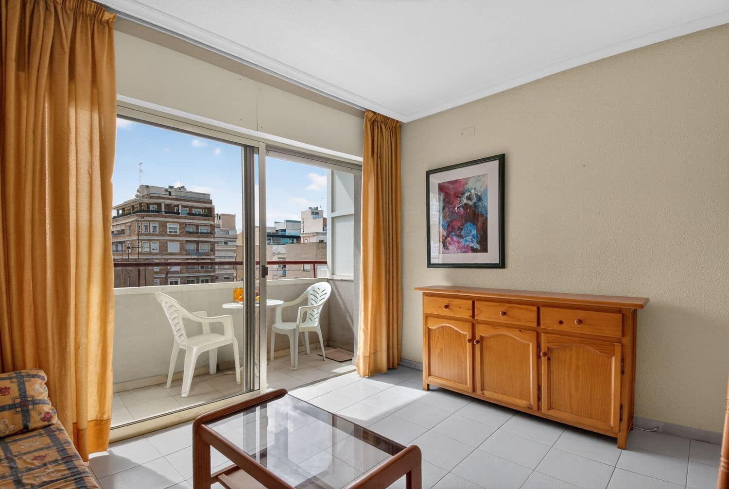 1 sovrum Lägenhet till salu i Torrevieja med garage - 124 000 € (Ref: 9700369)