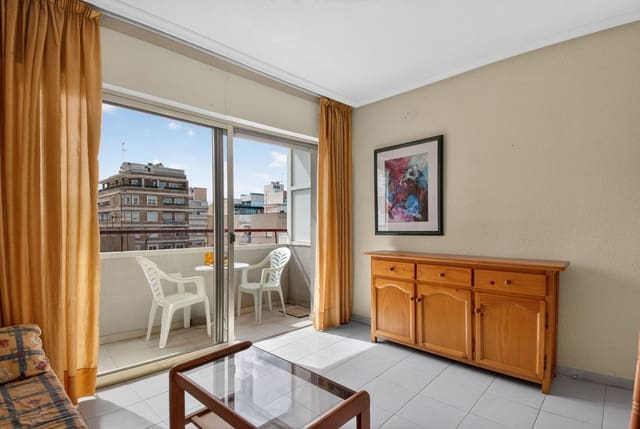 1 quarto Apartamento para venda em Las Piscinas Naturales, Torrevieja com garagem - 124 000 € (Ref: 9700369)