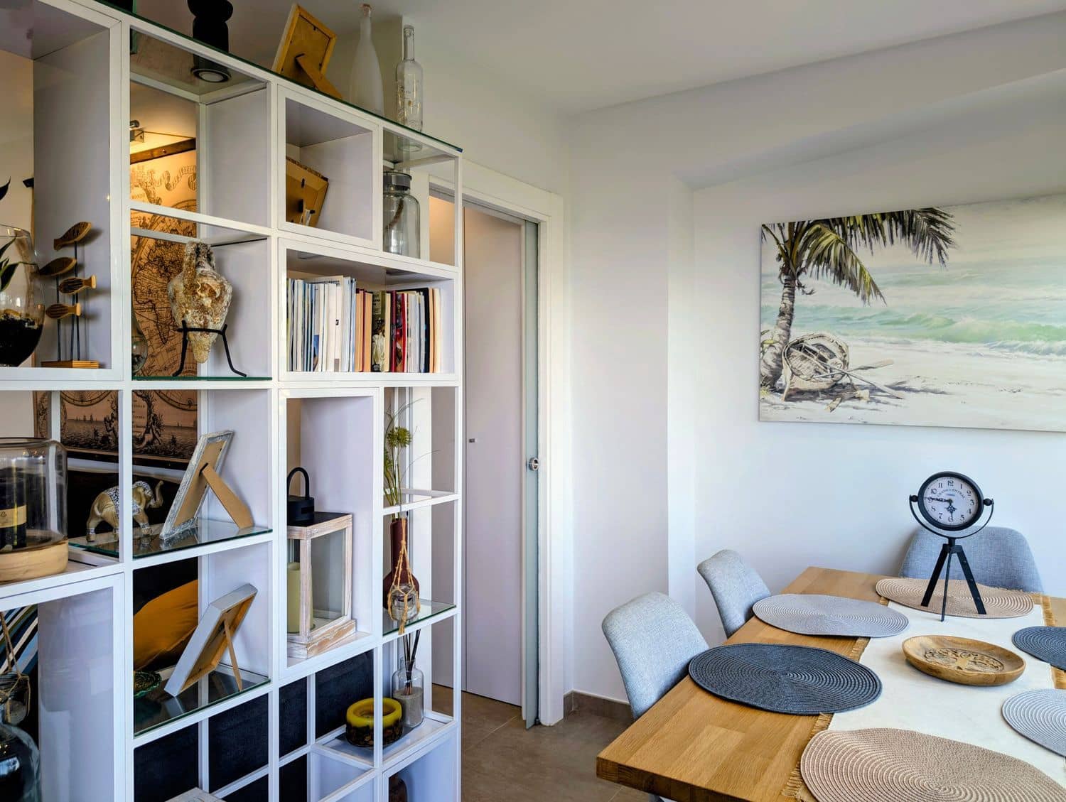 2 bedroom Apartment for sale in Punta Prima with garage - € 284,900 (Ref: 9737977)