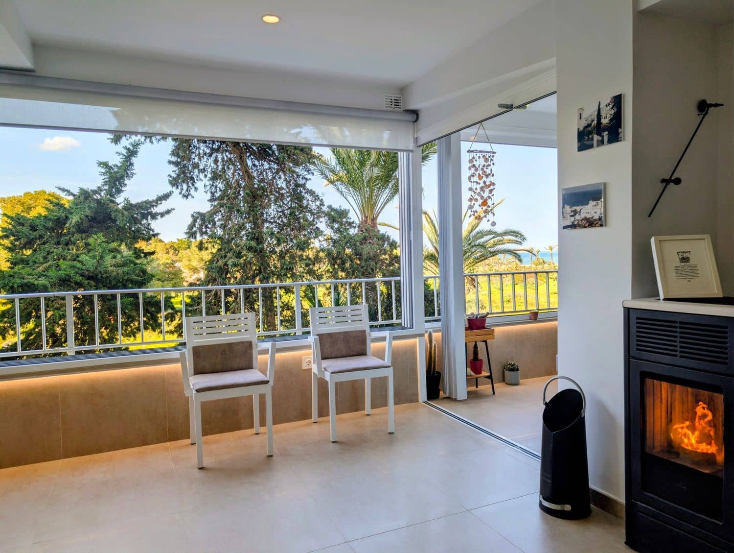 2 bedroom Apartment for sale in Punta Prima with garage - € 284,900 (Ref: 9737977)