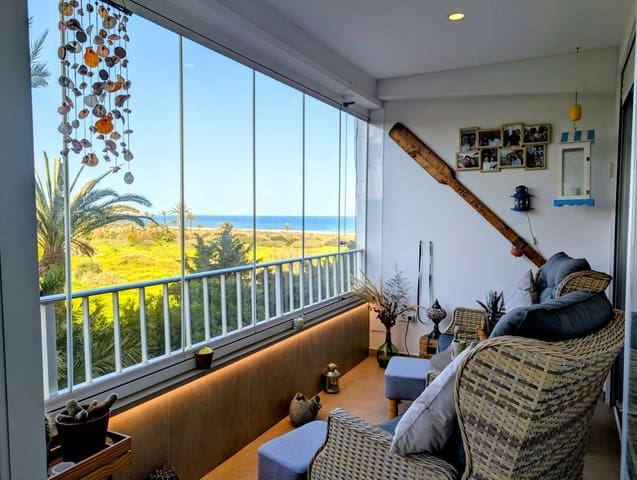 2 chambre Appartement à vendre à Punta Prima, Torrevieja avec garage - 284 900 € (Ref: 9737977)