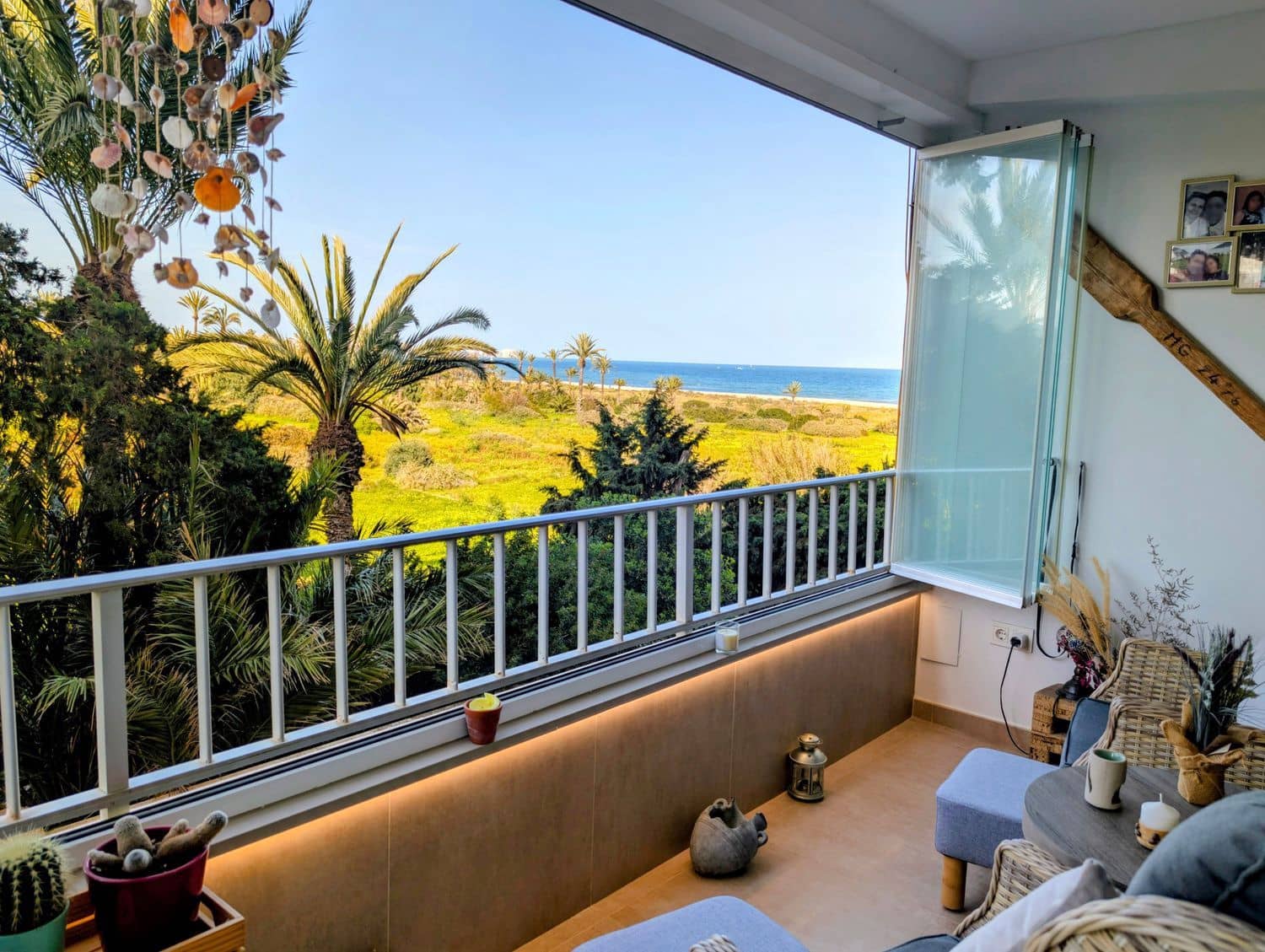 2 bedroom Apartment for sale in Punta Prima with garage - € 284,900 (Ref: 9737977)