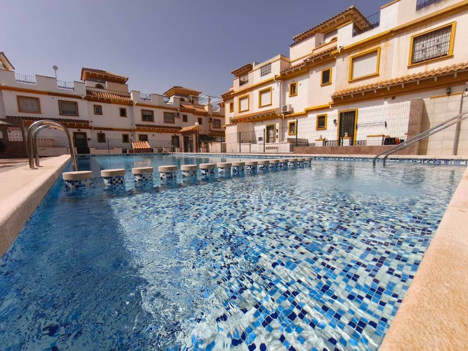 3 chambre Maison de Ville à vendre à Aguas Nuevas avec piscine garage - 249 900 € (Ref: 9761577)