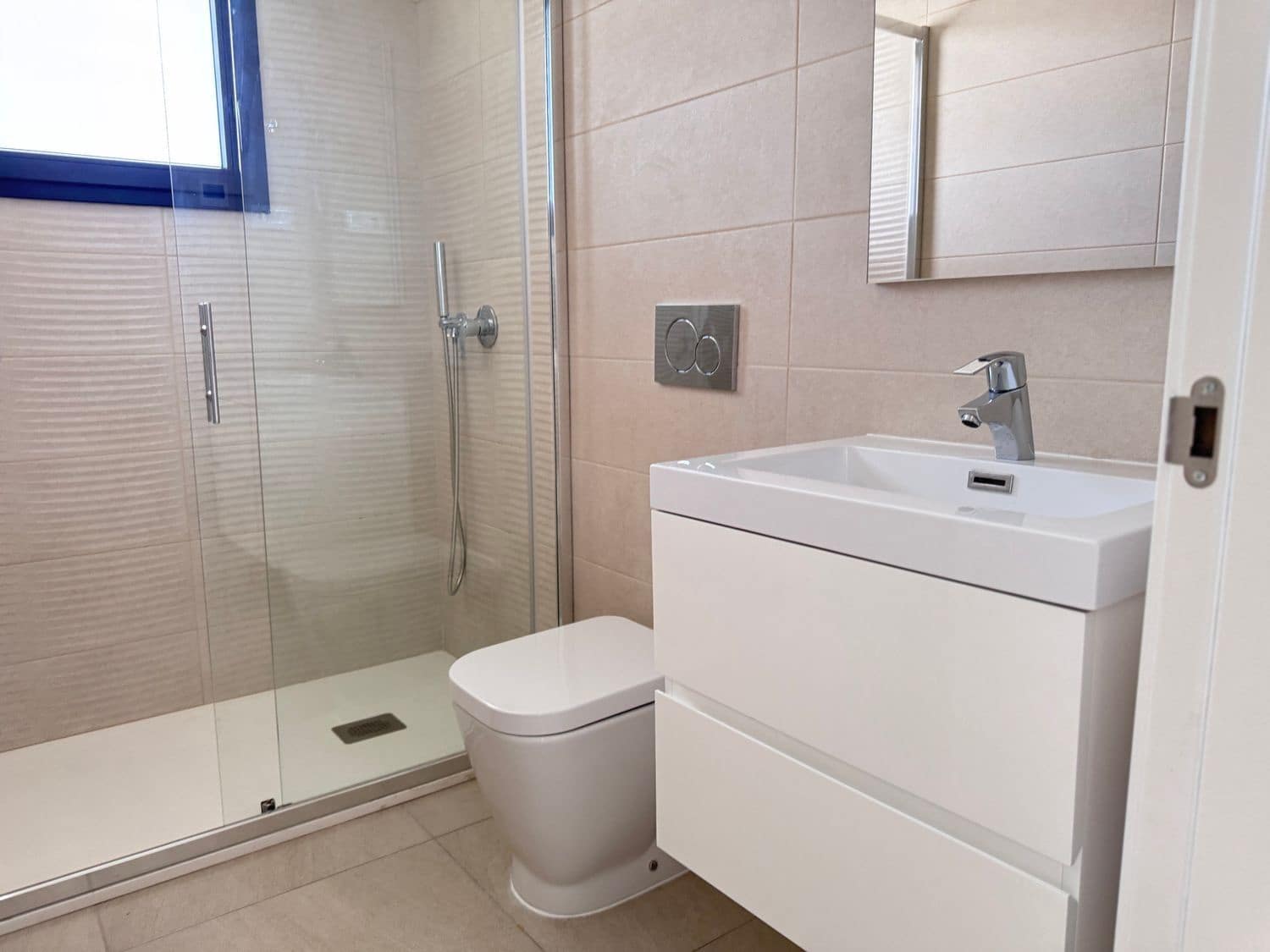 3 bedroom Apartment for sale in Playa Flamenca with pool garage - € 522,000 (Ref: 9780001)