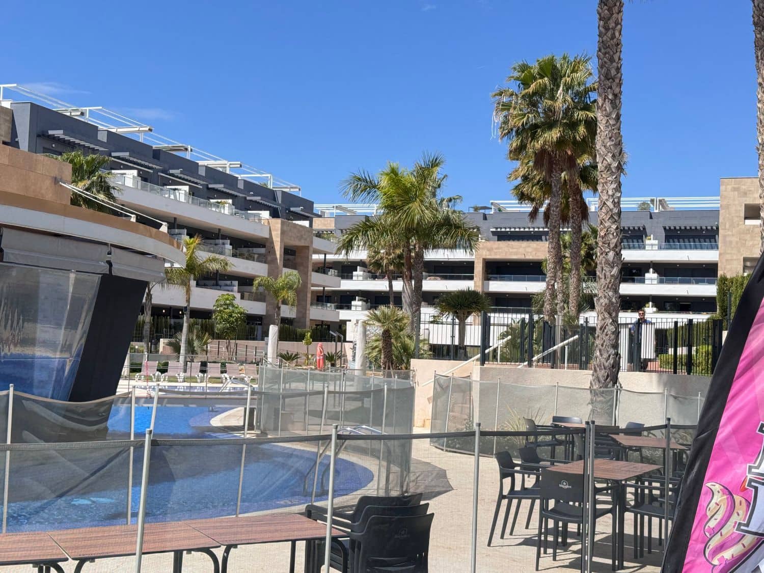 3 bedroom Apartment for sale in Playa Flamenca with pool garage - € 522,000 (Ref: 9780001)
