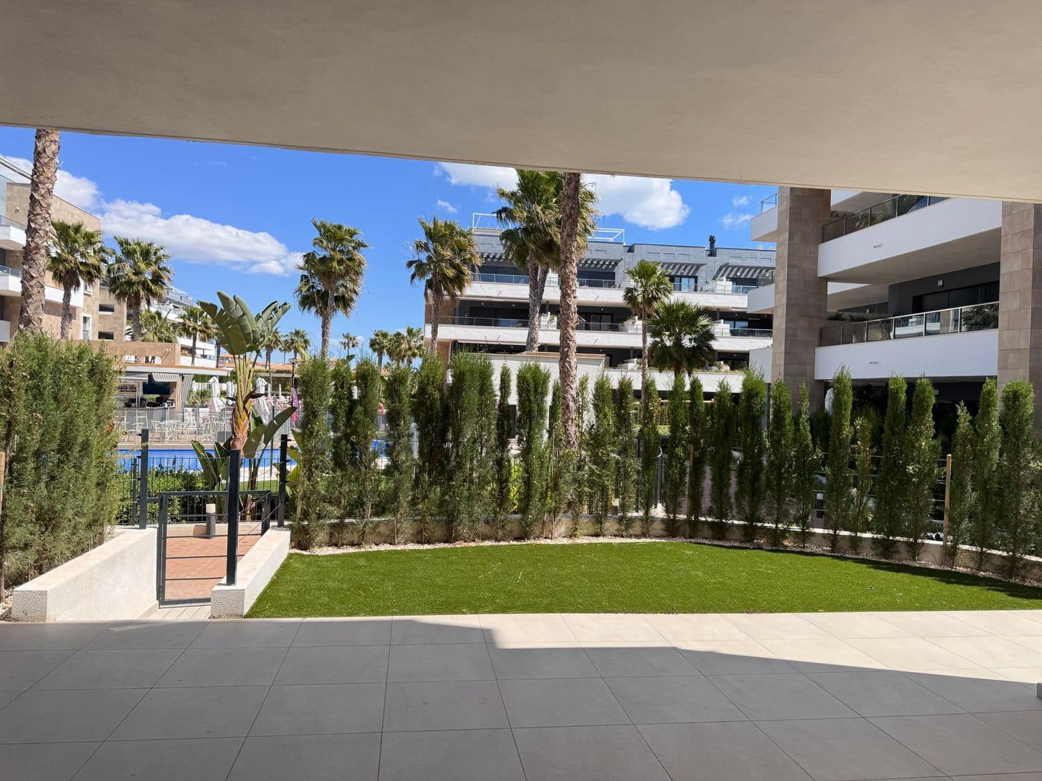 3 bedroom Apartment for sale in Playa Flamenca with pool garage - € 522,000 (Ref: 9780001)