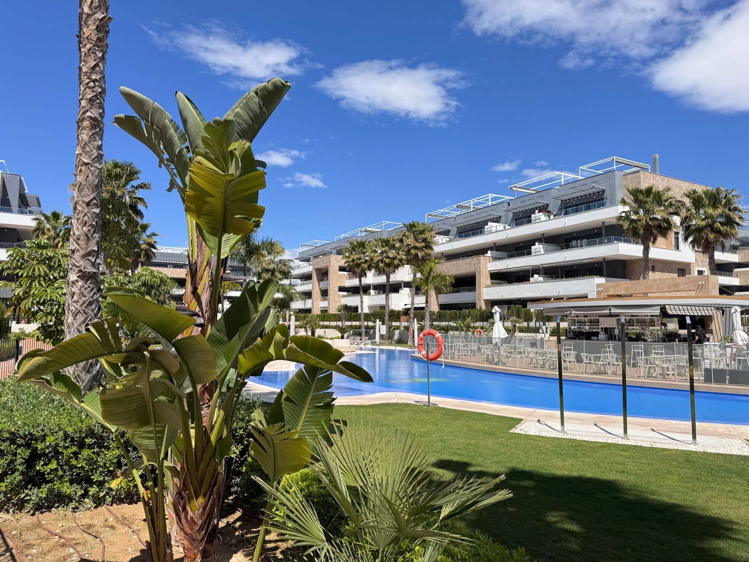3 bedroom Apartment for sale in Playa Flamenca with pool garage - € 522,000 (Ref: 9780001)