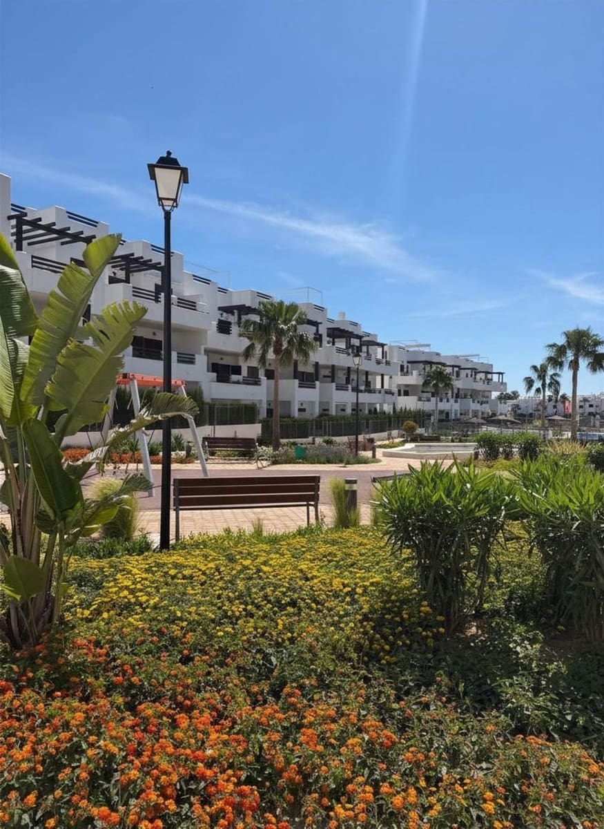 3 slaapkamer Appartement te koop in San Juan de los Terreros met zwembad garage - € 350.000 (Ref: 9798536)