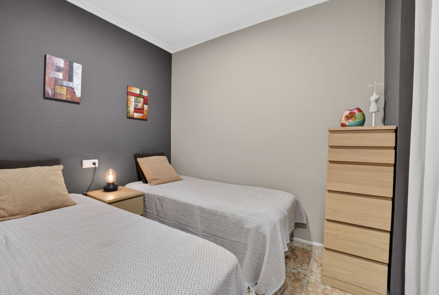 2 Zimmer Apartment zu verkaufen in Torrevieja mit Garage - 159.900 € (Ref: 9813629)
