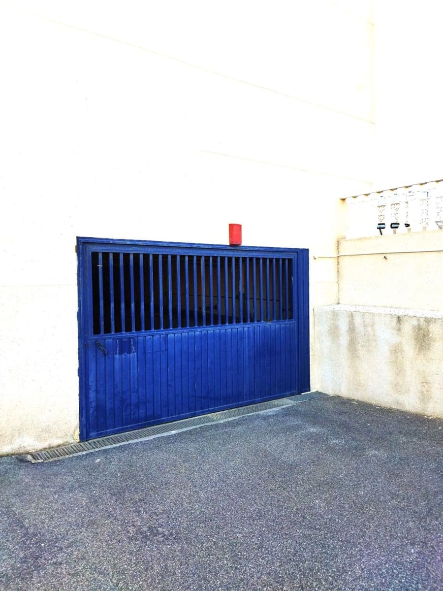 Garage for sale in Orihuela Costa - € 8,000 (Ref: 9813630)