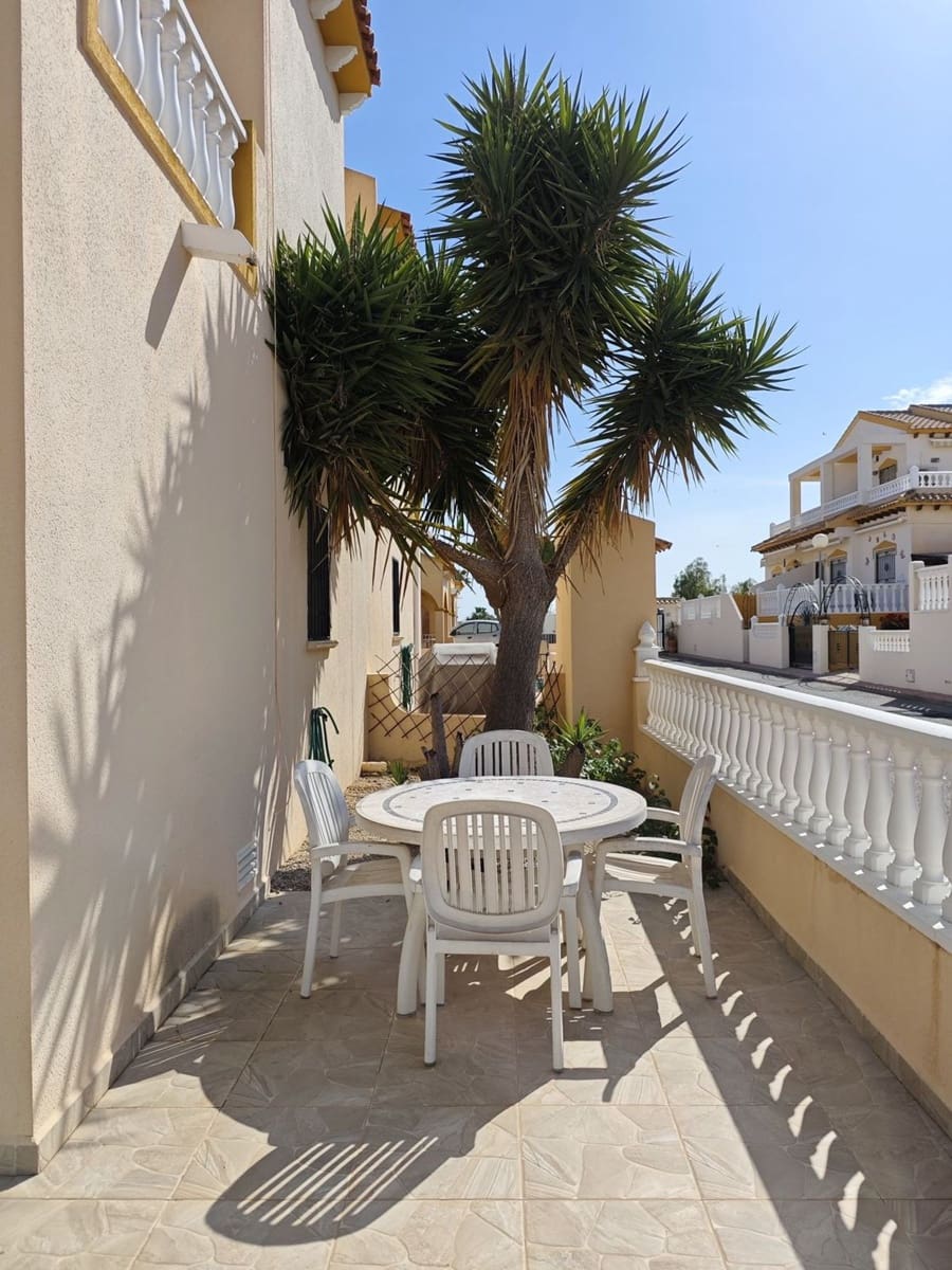 2 sypialnia Dom na sprzedaż w Orihuela Costa z basenem garażem - 190 000 € (Ref: 9813631)