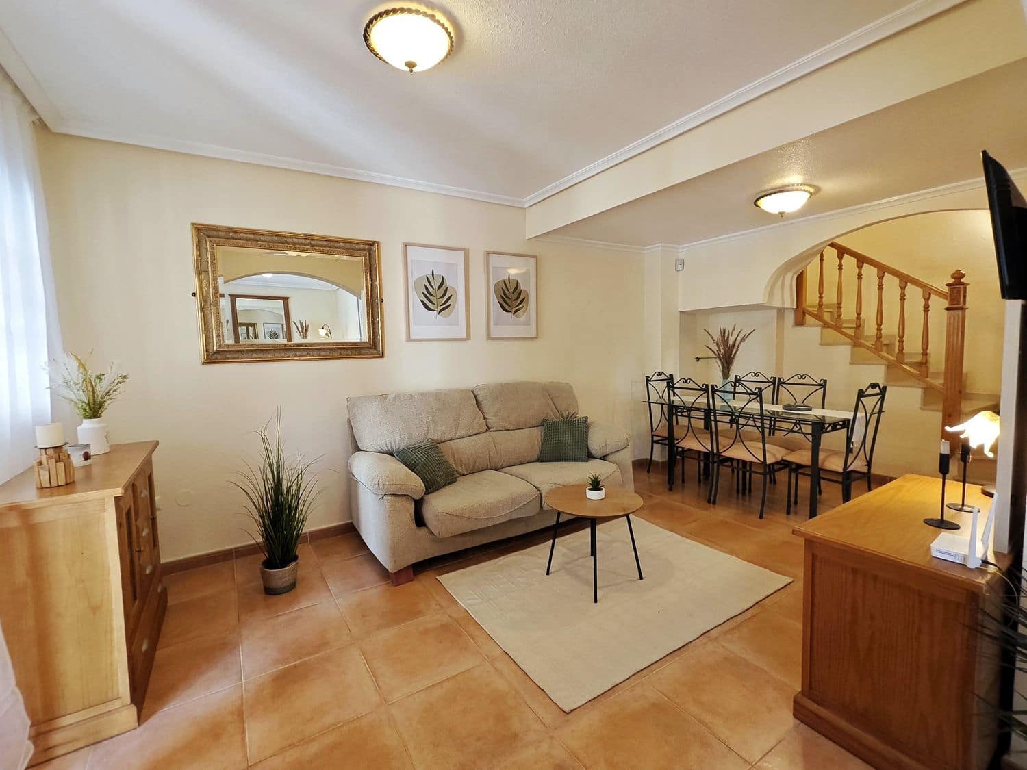2 sypialnia Dom na sprzedaż w Orihuela Costa z basenem garażem - 190 000 € (Ref: 9813631)