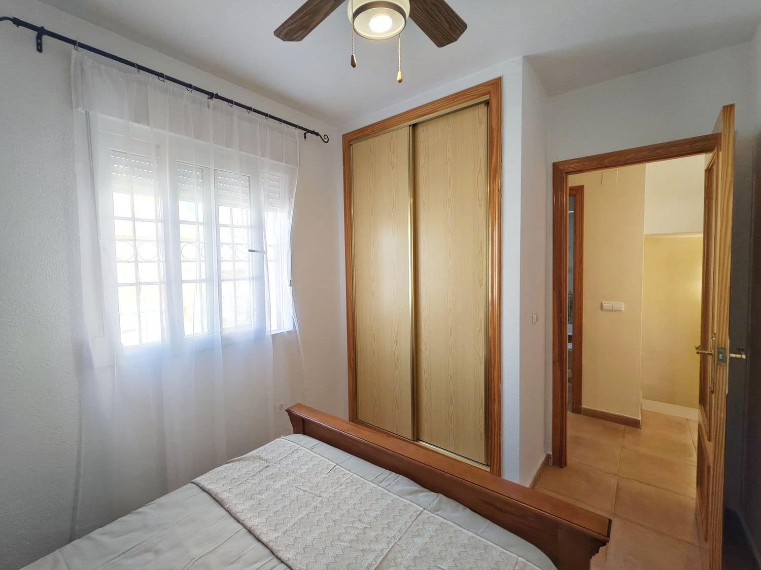 2 sypialnia Dom na sprzedaż w Orihuela Costa z basenem garażem - 190 000 € (Ref: 9813631)