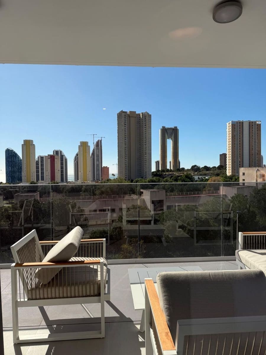 3 soveværelse Lejlighed til salg i Benidorm med swimmingpool garage - € 585.000 (Ref: 9819901)