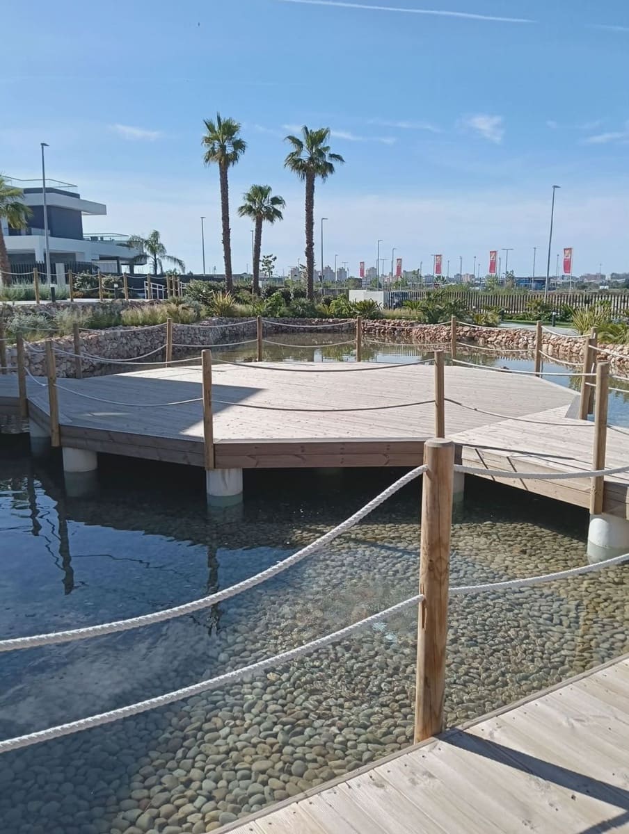 3 bedroom Apartment for sale in Torrevieja with pool garage - € 431,000 (Ref: 9824344)
