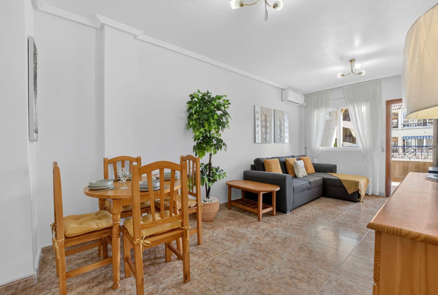 2 bedroom Apartment for sale in Orihuela Costa with pool garage - € 134,900 (Ref: 9838747)