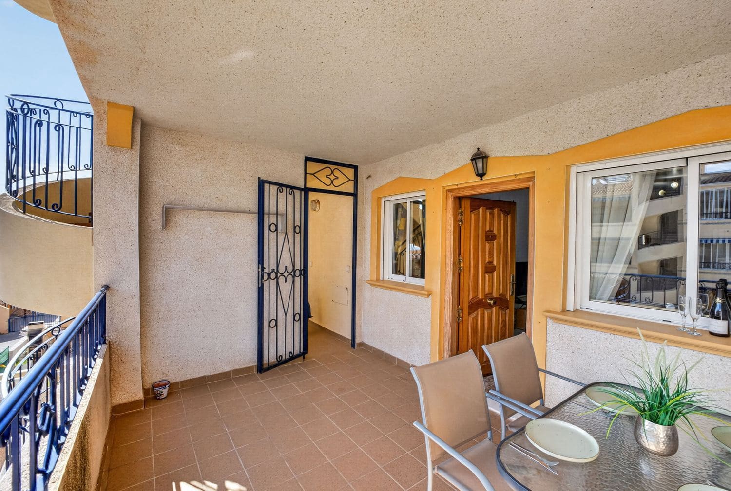 2 bedroom Apartment for sale in Orihuela Costa with pool garage - € 134,900 (Ref: 9838747)