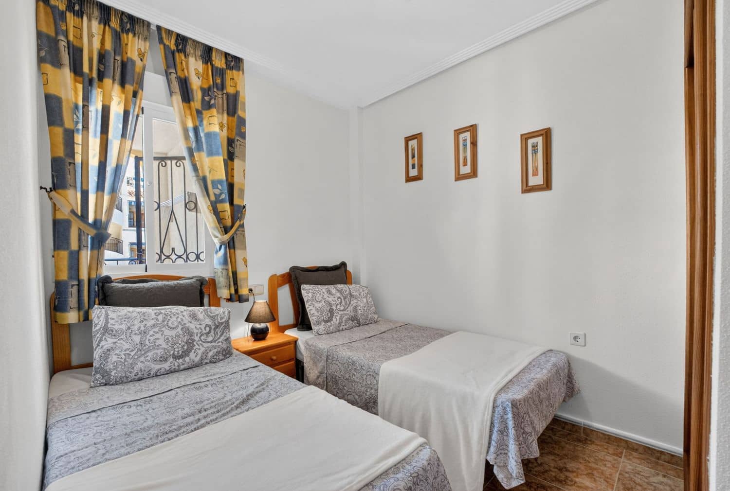 2 bedroom Apartment for sale in Orihuela Costa with pool garage - € 134,900 (Ref: 9838747)