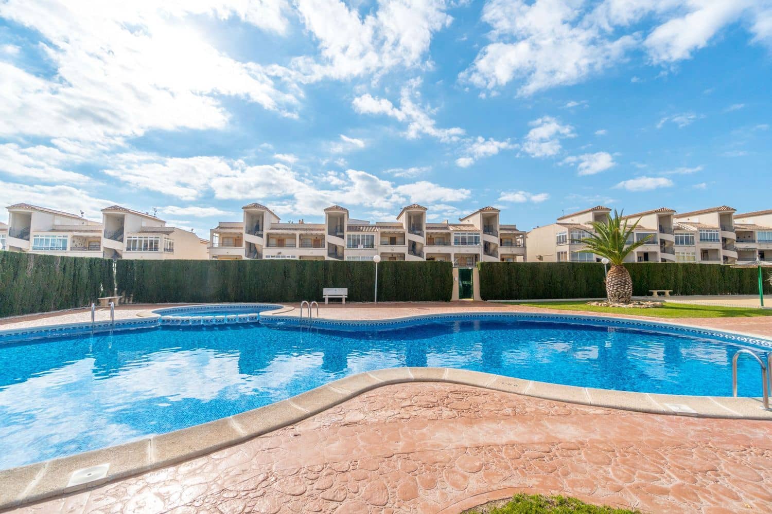 2 bedroom Apartment for sale in Orihuela Costa with pool garage - € 134,900 (Ref: 9838747)