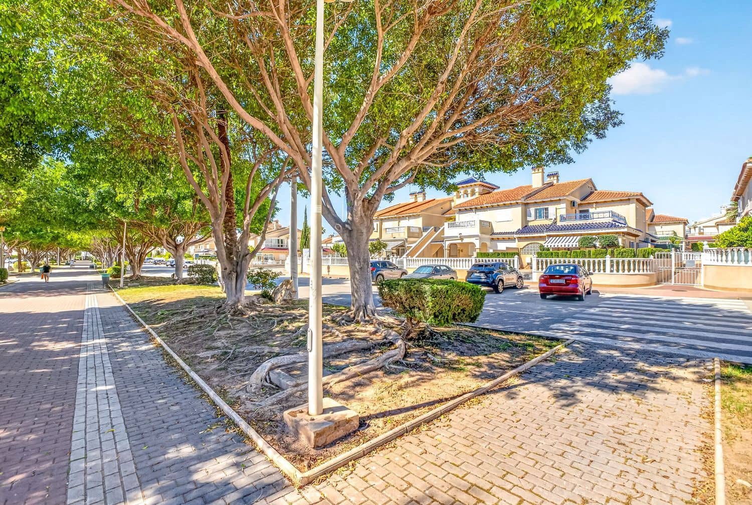 Casa de 3 habitaciones en Orihuela Costa en venta con piscina garaje - 269.900 € (Ref: 9859083)