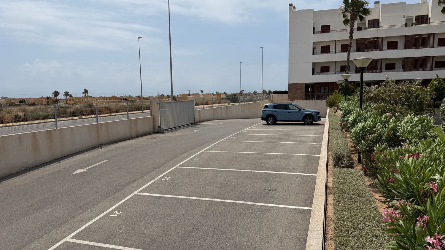2 bedroom Apartment for sale in Orihuela Costa with pool garage - € 215,000 (Ref: 9902662)