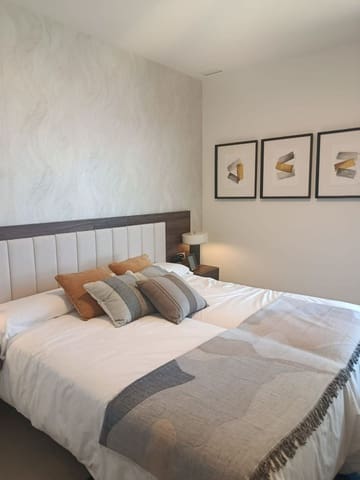 2 soveværelse Lejlighed til salg i Playa Poniente, Benidorm med swimmingpool garage - € 880.000 (Ref: 9916413)
