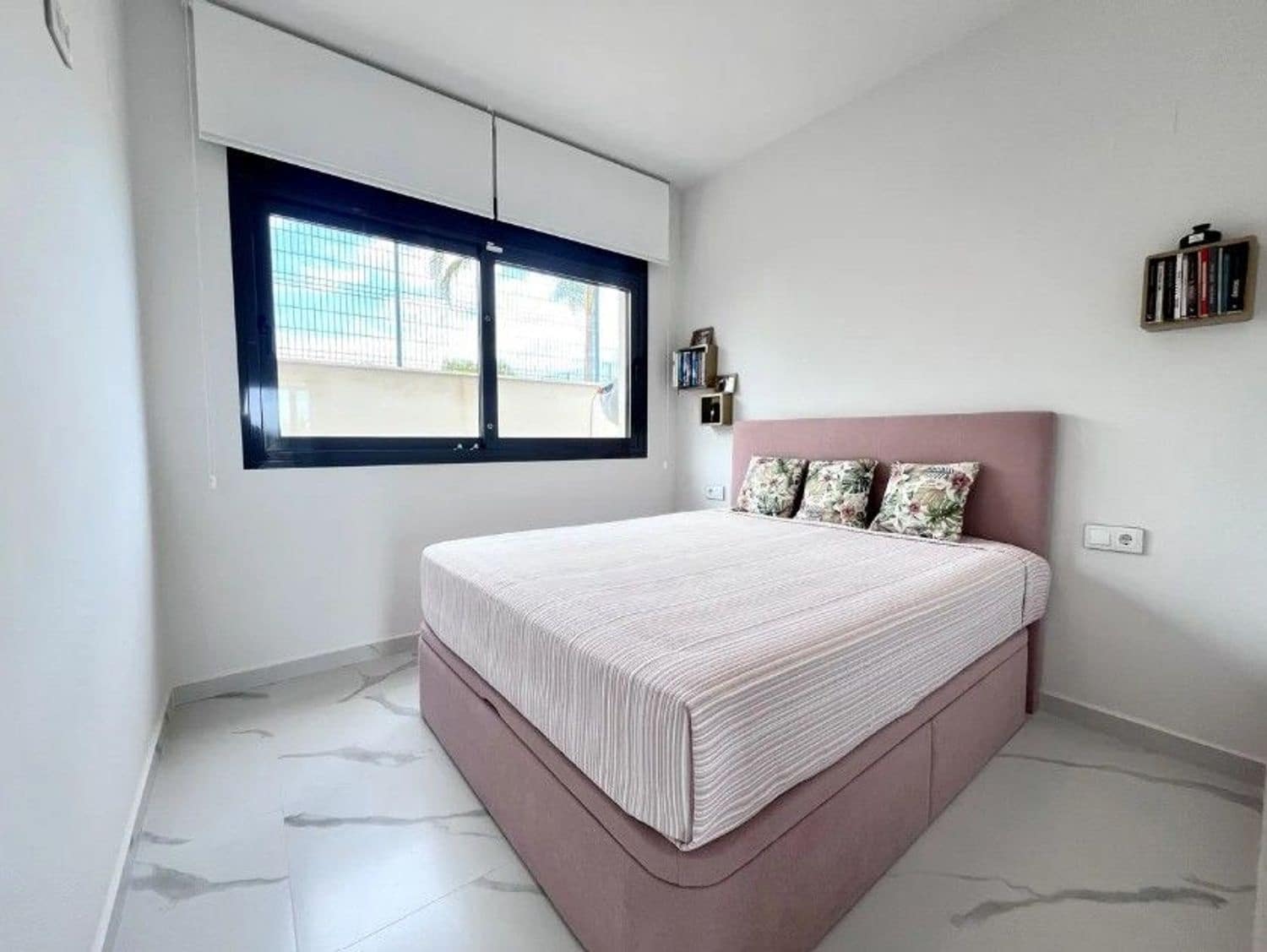 2 soveværelse Lejlighed til salg i San Miguel de Salinas med swimmingpool garage - € 329.900 (Ref: 9921682)
