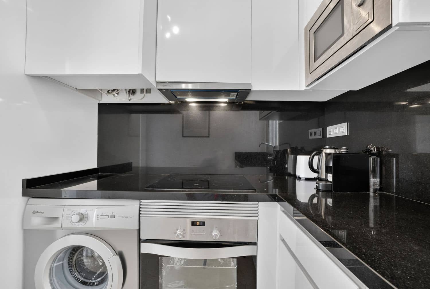 2 slaapkamer Appartement te koop in Filipinas met zwembad garage - € 188.000 (Ref: 9926758)
