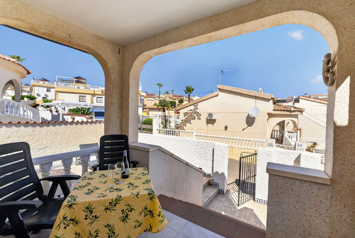 2 bedroom Villa for sale in La Marquesa with pool garage - € 194,900 (Ref: 9943282)