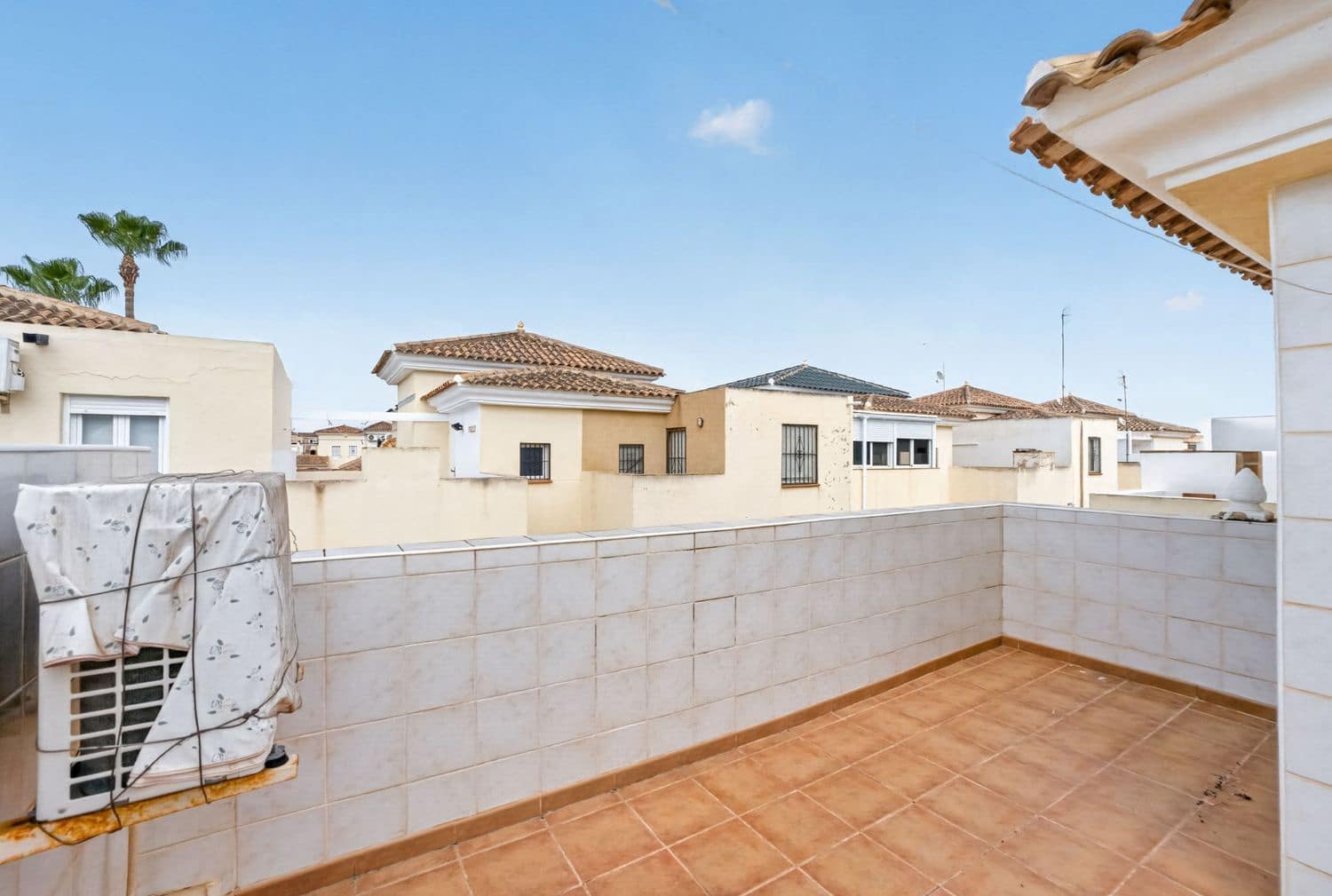 3 soverom Hus til salgs i Orihuela Costa med svømmebasseng garasje - € 210 000 (Ref: 9964576)
