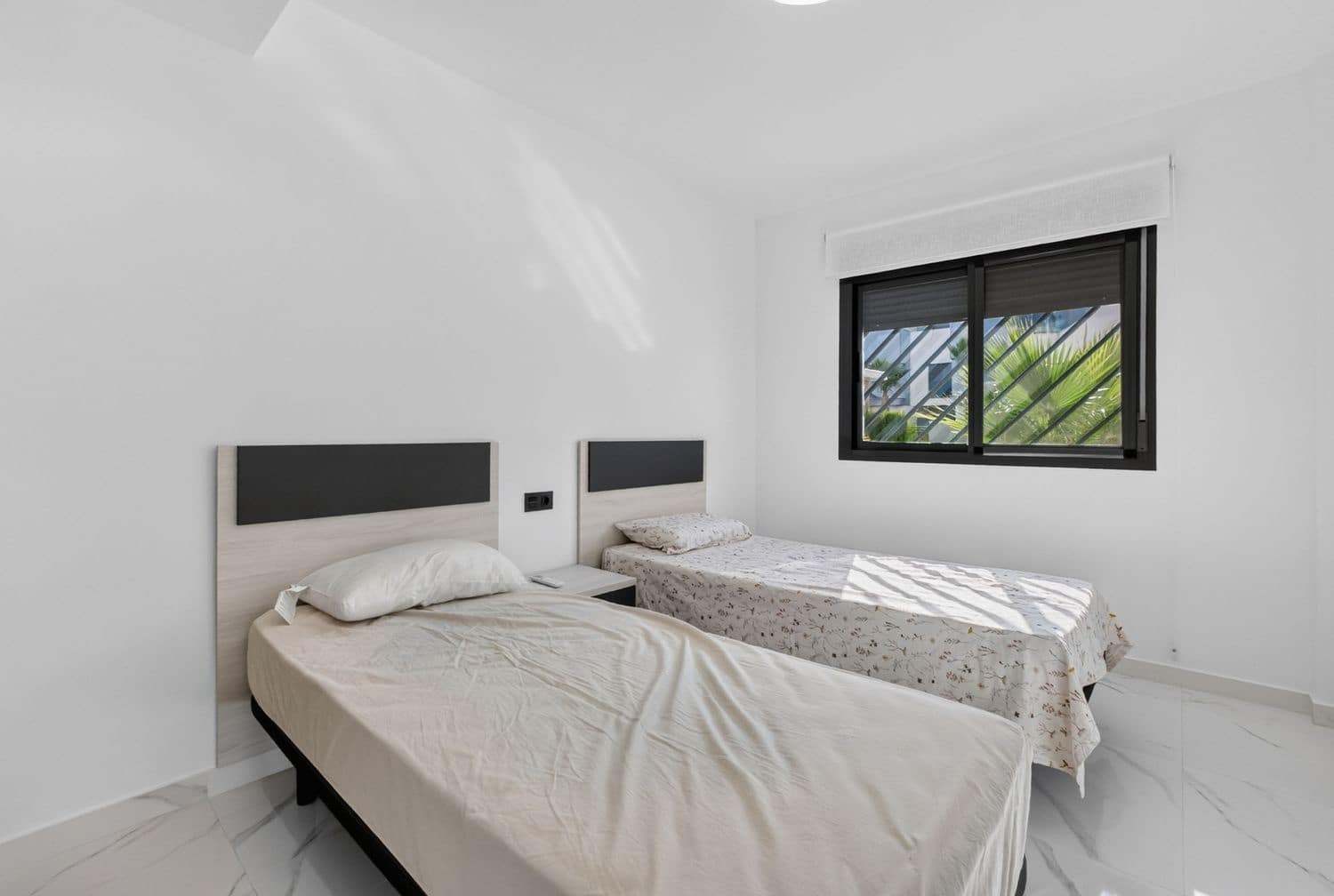 2 slaapkamer Appartement te koop in Guardamar del Segura met zwembad garage - € 255.000 (Ref: 9978099)
