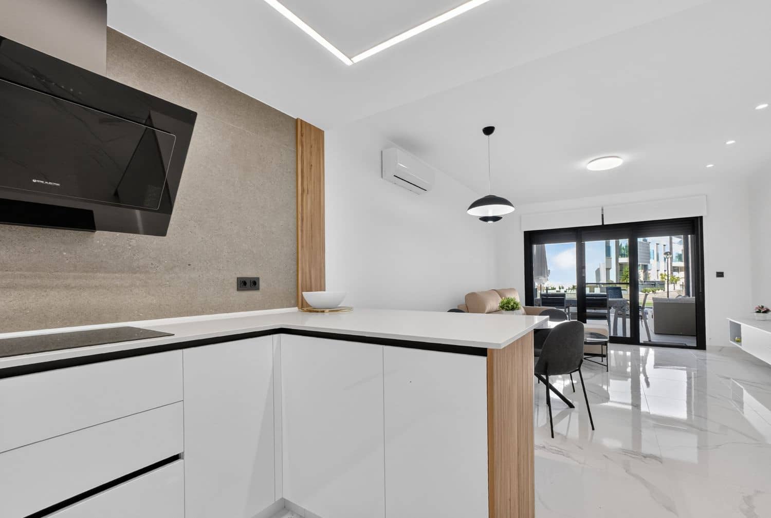 2 slaapkamer Appartement te koop in Guardamar del Segura met zwembad garage - € 255.000 (Ref: 9978099)