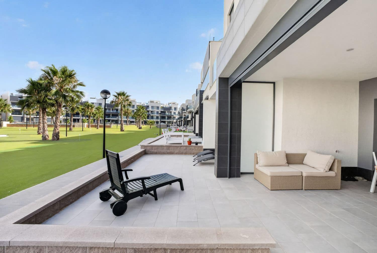 2 slaapkamer Appartement te koop in Guardamar del Segura met zwembad garage - € 255.000 (Ref: 9978099)