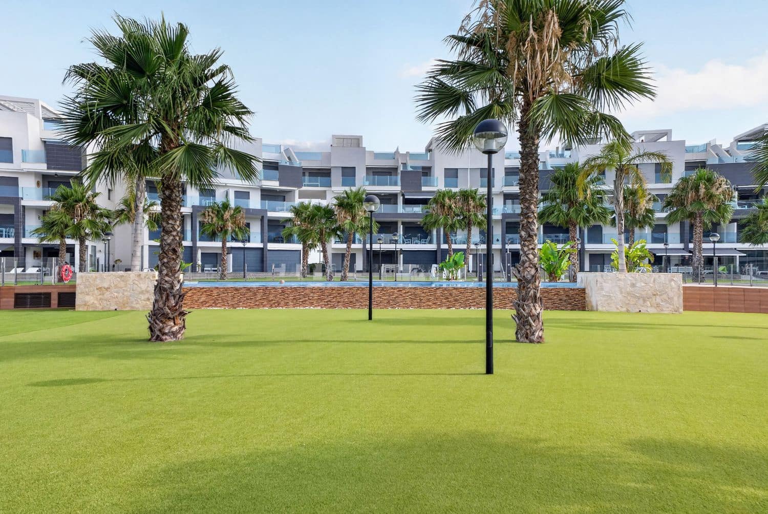 2 slaapkamer Appartement te koop in Guardamar del Segura met zwembad garage - € 255.000 (Ref: 9978099)