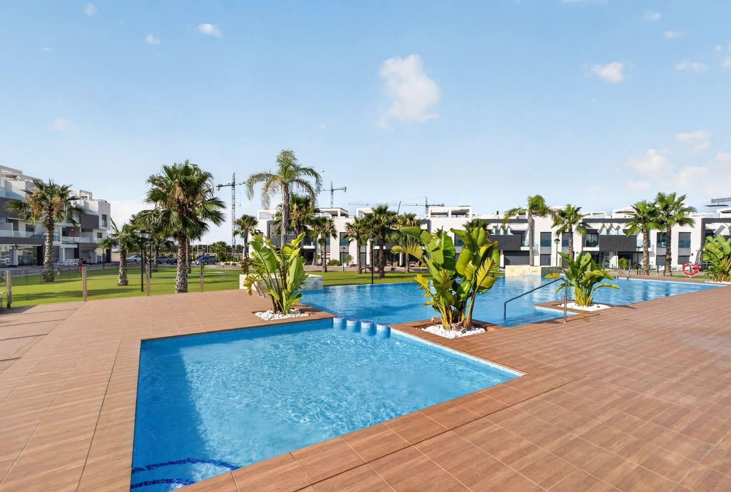 2 slaapkamer Appartement te koop in Guardamar del Segura met zwembad garage - € 255.000 (Ref: 9978099)