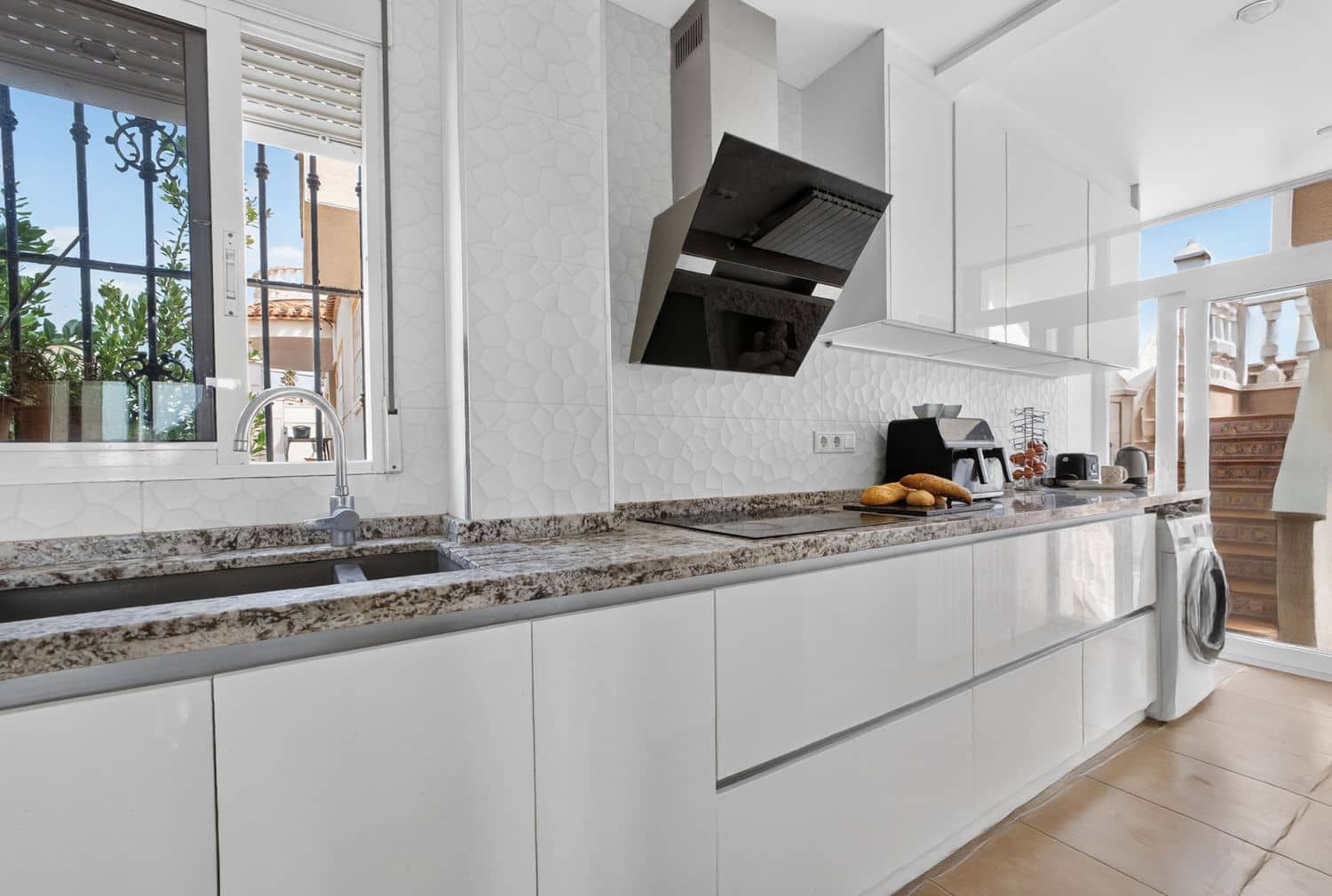 3 soverom Villa til salgs i San Miguel de Salinas med svømmebasseng garasje - € 344 900 (Ref: 9984242)
