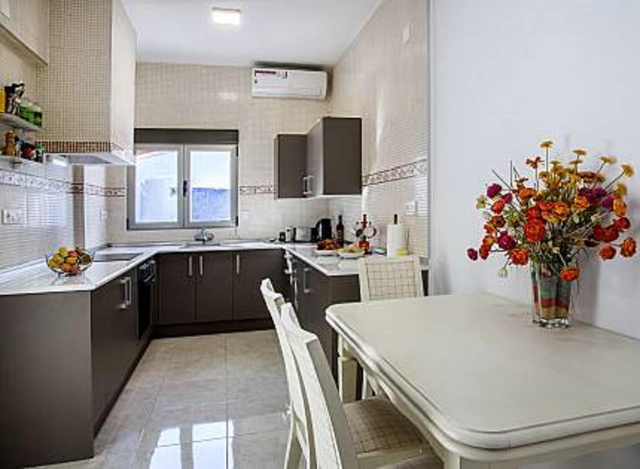 5 makuuhuone Huvila myytävänä paikassa Calpe / Calp mukana uima-altaan - 850 000 € (Ref: 9797687)