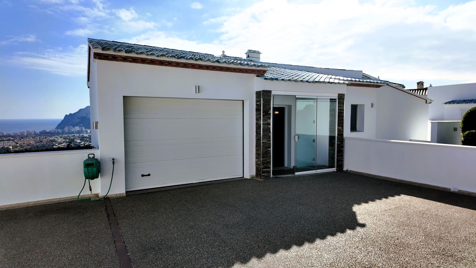 8 Zimmer Villa zu verkaufen in Calpe / Calp mit Pool Garage - 1.450.000 € (Ref: 9797711)