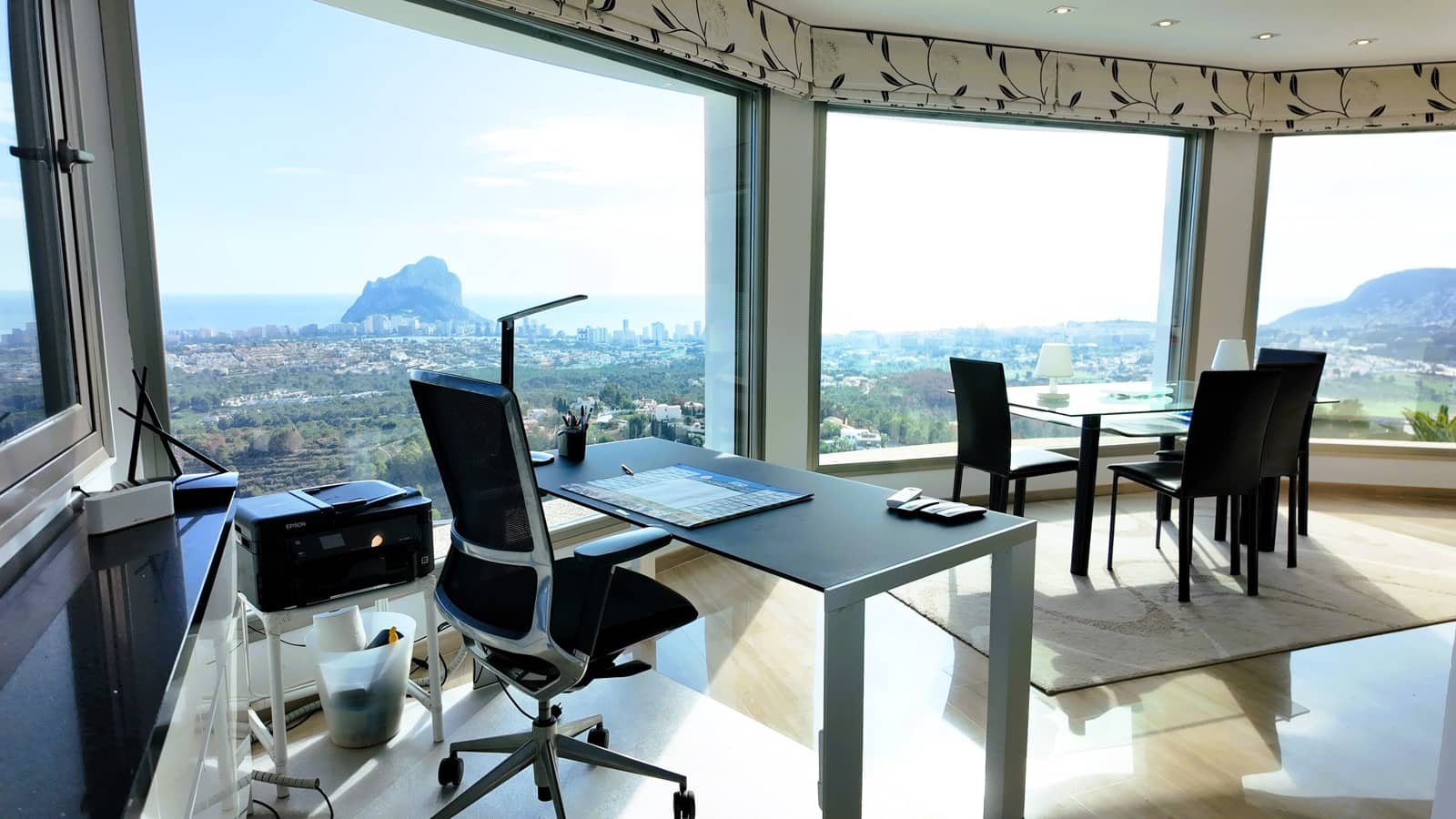 8 Zimmer Villa zu verkaufen in Calpe / Calp mit Pool Garage - 1.450.000 € (Ref: 9797711)