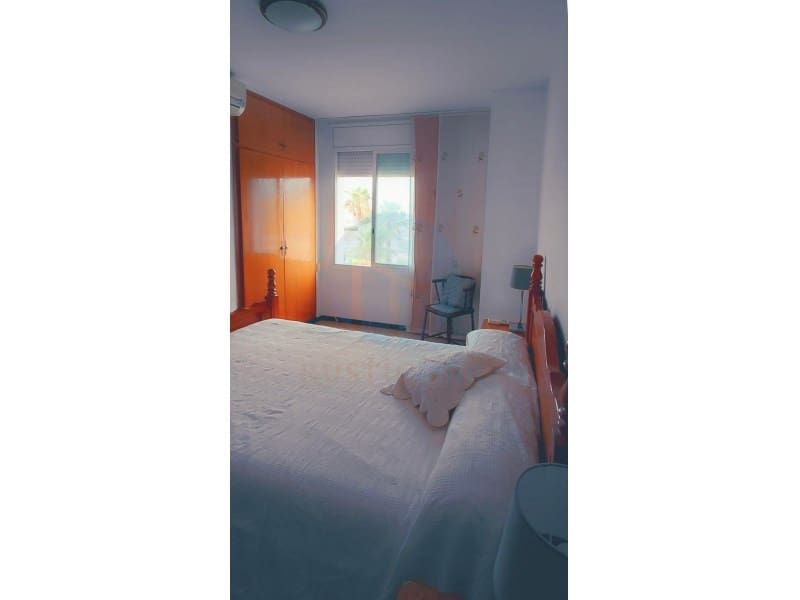 4 bedroom Apartment for sale in L'Ampolla with garage - € 175,000 (Ref: 10017308)