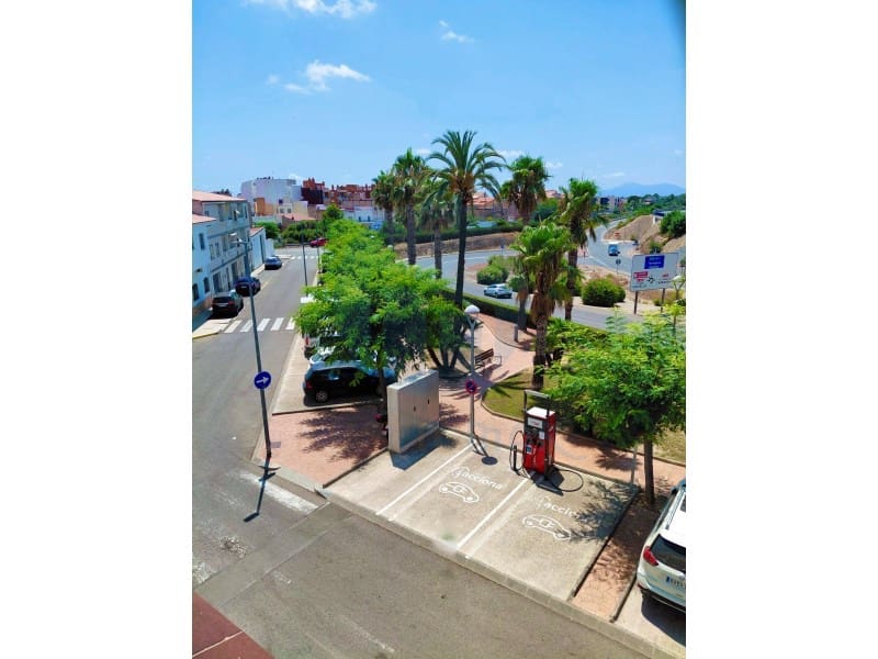 4 bedroom Apartment for sale in L'Ampolla with garage - € 175,000 (Ref: 10017308)