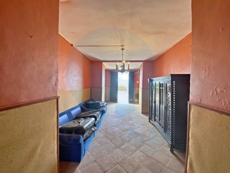 10 Zimmer Villa zu verkaufen in Tortosa mit Pool - 950.000 € (Ref: 10131437)