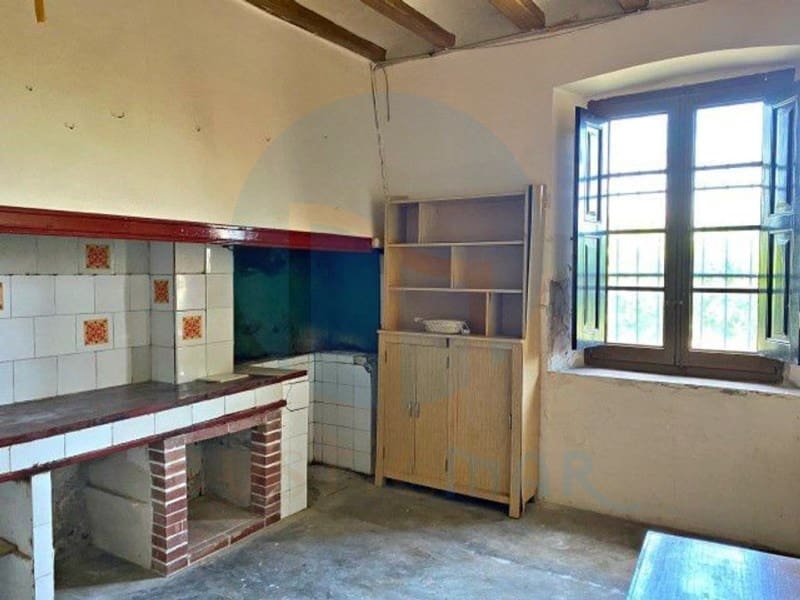 10 Zimmer Villa zu verkaufen in Tortosa mit Pool - 950.000 € (Ref: 10131437)