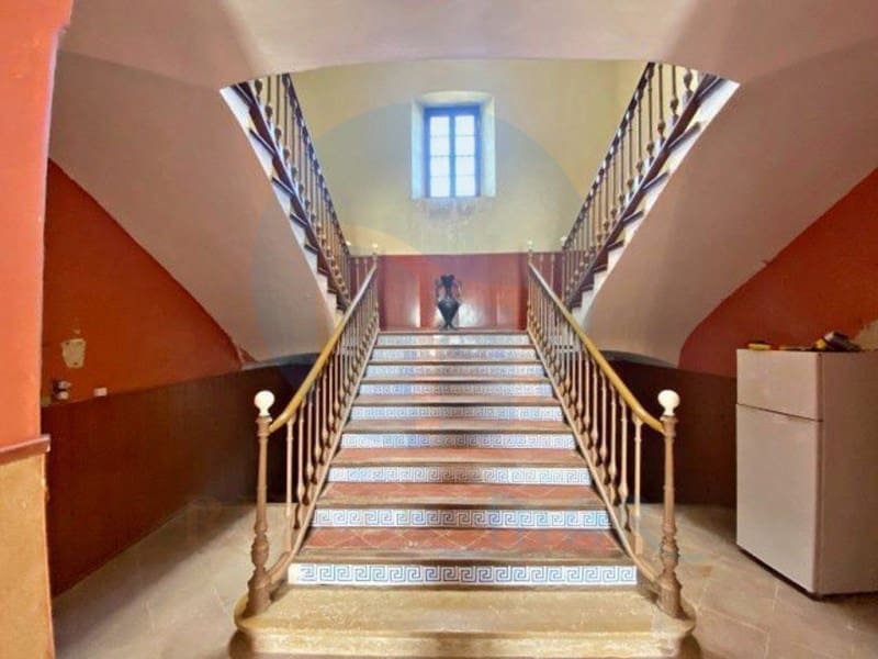 10 Zimmer Villa zu verkaufen in Tortosa mit Pool - 950.000 € (Ref: 10131437)