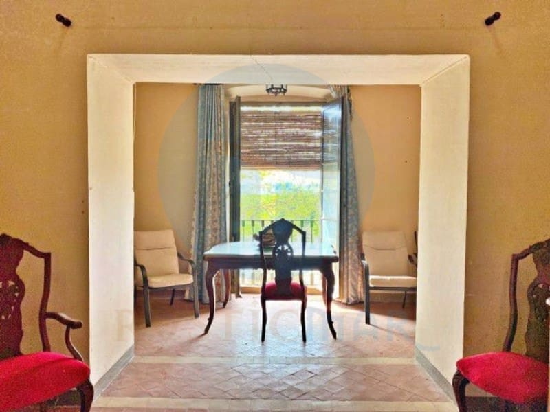 10 Zimmer Villa zu verkaufen in Tortosa mit Pool - 950.000 € (Ref: 10131437)