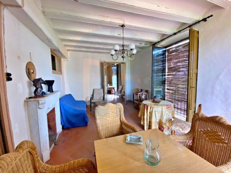 10 Zimmer Villa zu verkaufen in Tortosa mit Pool - 950.000 € (Ref: 10131437)